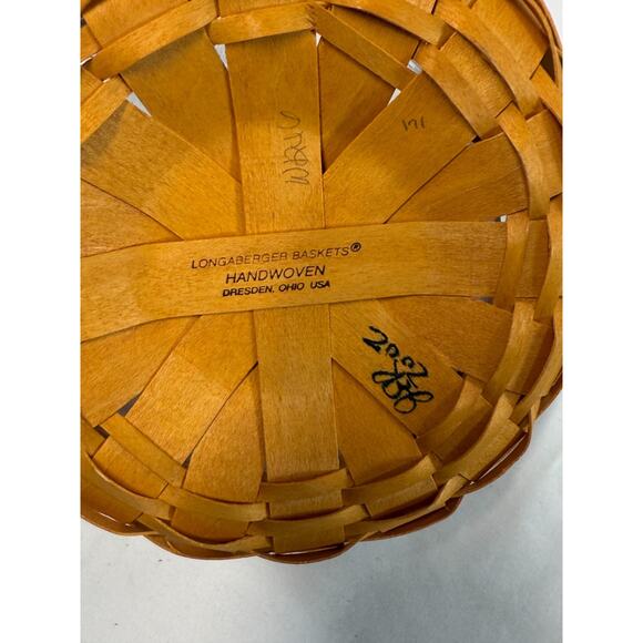 2002 Longaberger Button Basket w/2 Leather Handles Protector 7"RD x 3"H Vintage - Picture 3 of 3